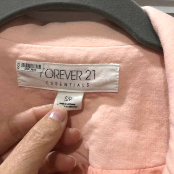 Forever 21 Essentials Pale Peach 3/4 length Blazer - Picture 2 of 4